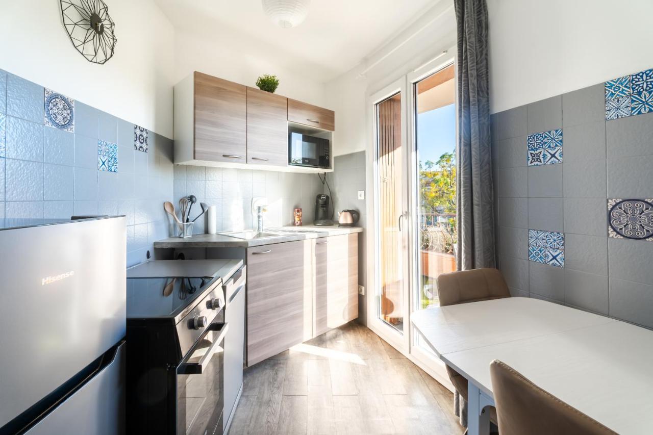 Grand Studio Proche Du Port Et Des Plages Санари-сюр-Мер Экстерьер фото